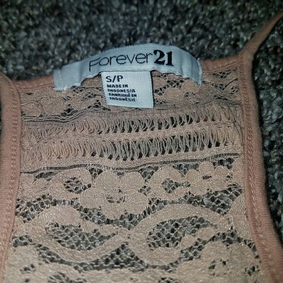 Small mauve pink forever 21 tank - Picture 2 of 3